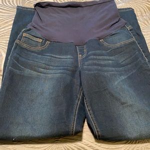 Stretch maternity jeans